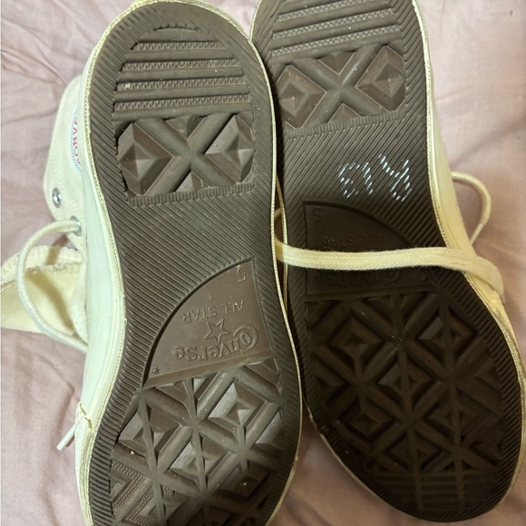 Comme des Garcons Cream Textile Sneakers with Red Heart - Picture 2 of 6